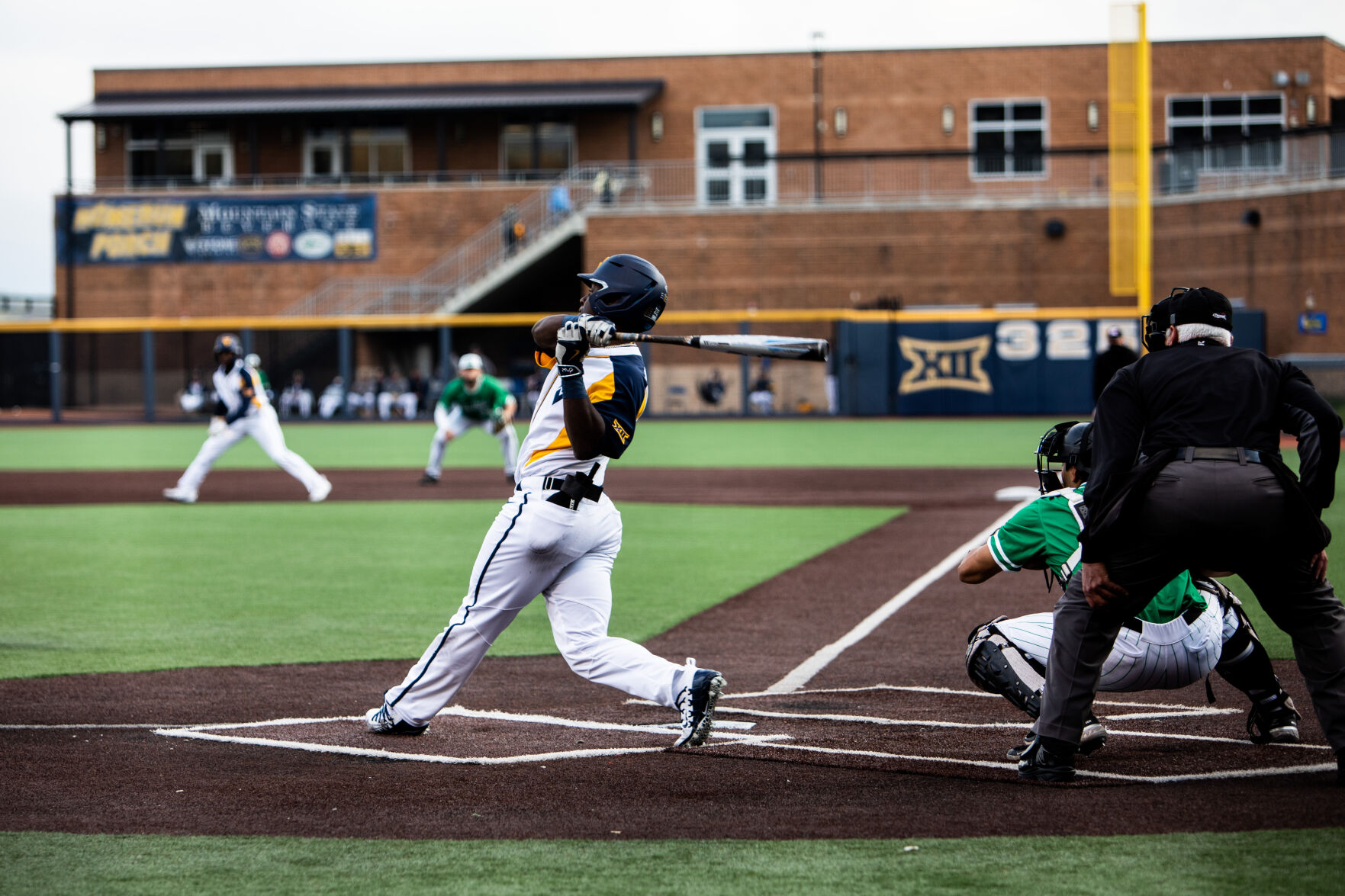 Vannoy_0414Baseball-6747.jpg